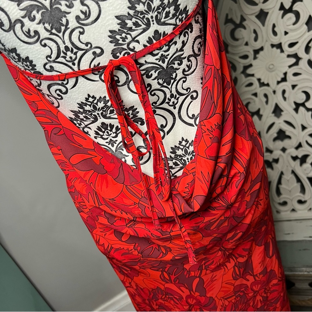 Lulu’s Sunset The Mood Red Floral Lace Up Maxi Dress Size Medium NWOT Wedding - Picture 12 of 15